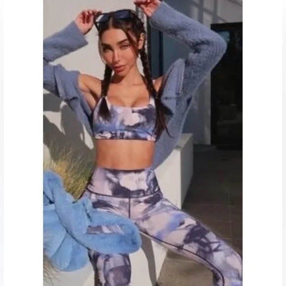 ALO Vapor Graffiti Airbrush Sports Bra & High Waist Legging Set Small S $213 - Picture 10 of 11